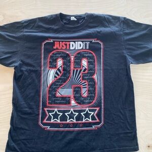 Suna Tee size XL (BV)